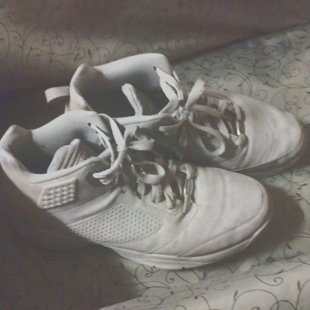 FUBU mens shoes, grey, size 8.5